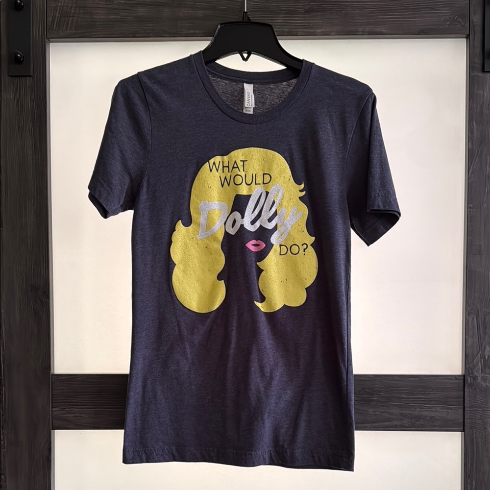 Graphic Tee with Dolly Print